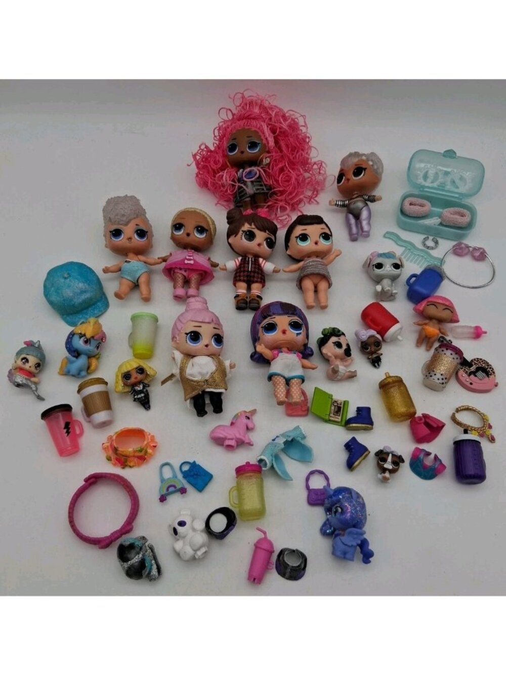 LOL Surprise Doll Remix Toys Mini + Babies Lot of 8  3" Dolls Plus Accessories